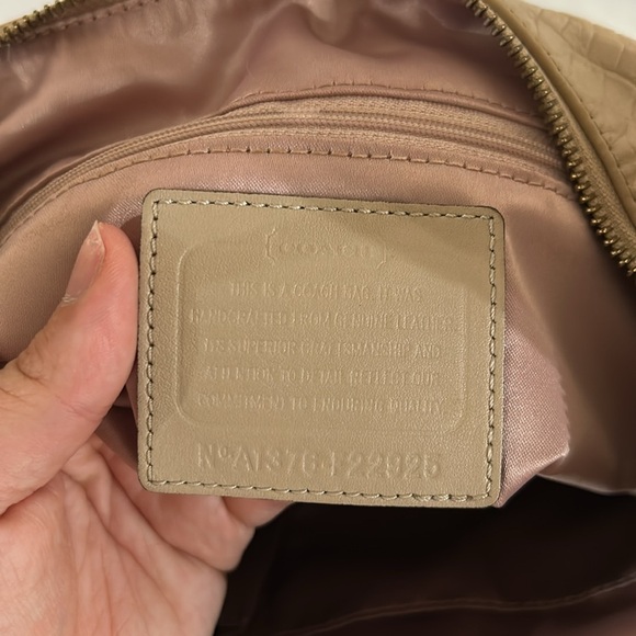 Coach F22925 Hobo Kristin Sand-light Tan-gold Exotic Embossed Leather Bag - Picture 14 of 14